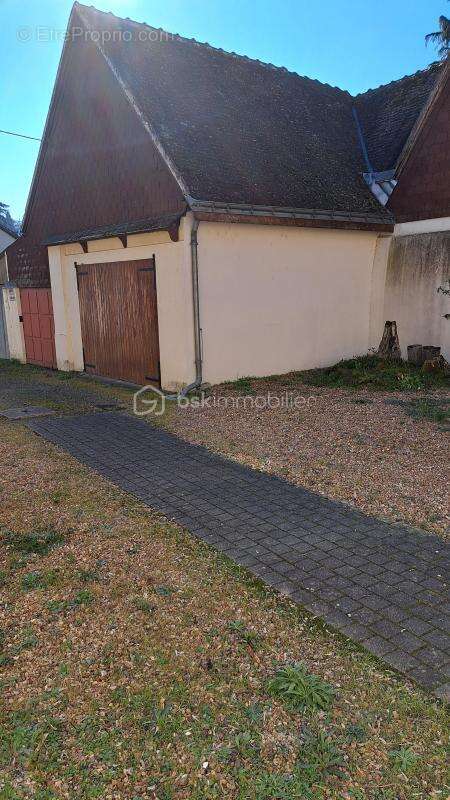 Maison à CHATEAU-RENAULT