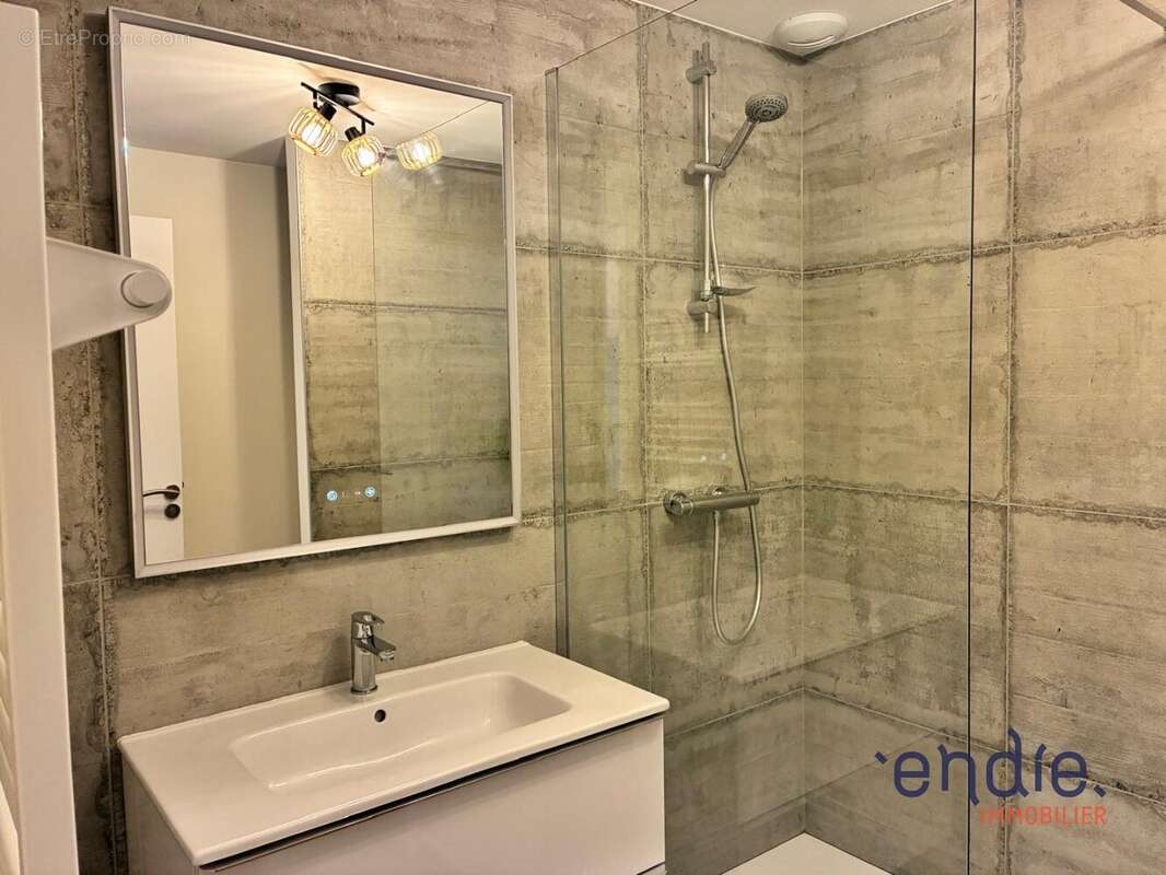 Appartement à LARUNS