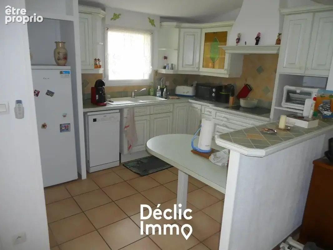 MEURSAC entre SAINTES et ROYAN, Appartement T3 de 85m2... - photo 2