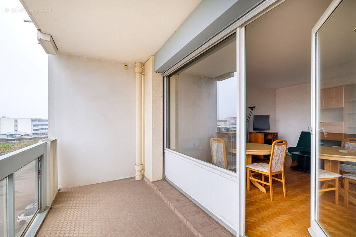 Appartement à LYON-8E
