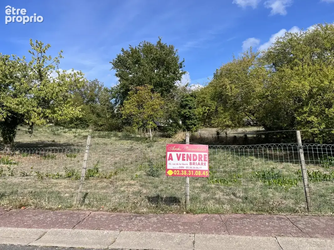 Photo Terrain à Briare au prix de 50 000€