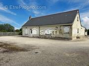 Photo 1 - Maison à LONGUE-JUMELLES