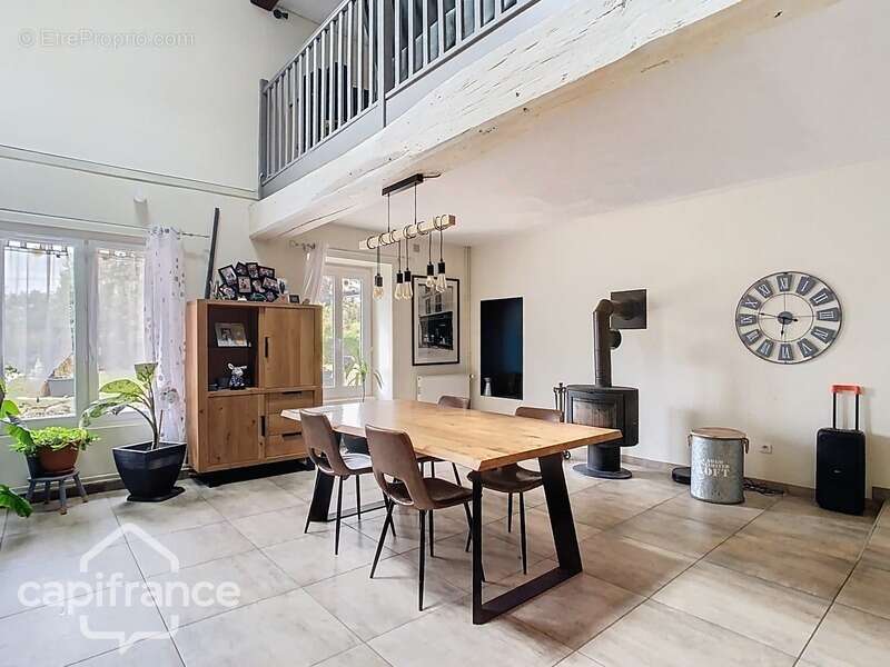 Maison à MAUZE-THOUARSAIS