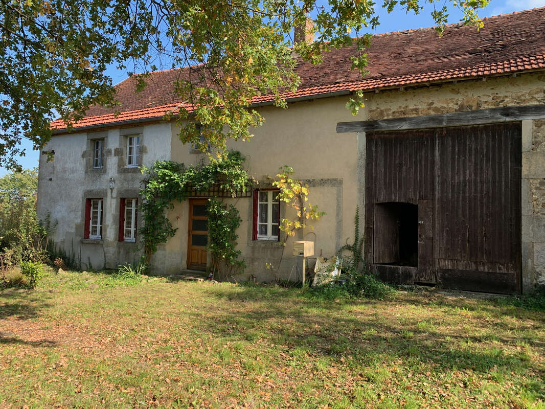 Maison à VIRLET