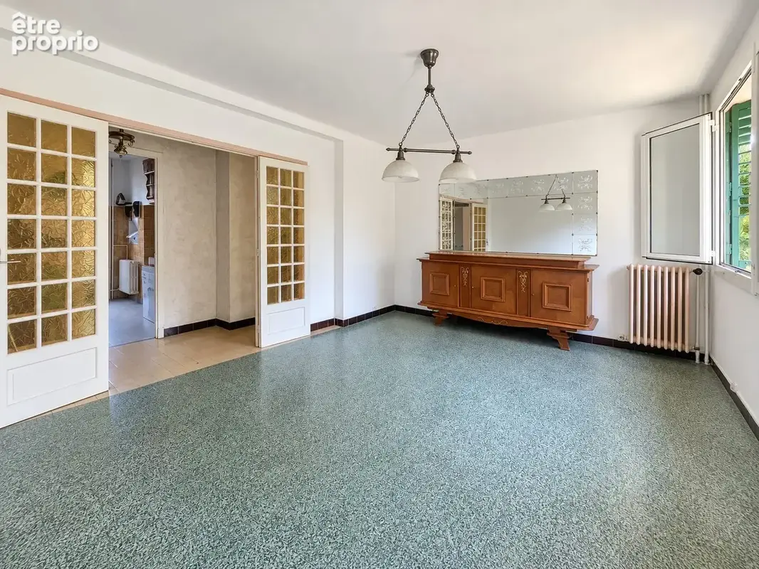 Appartement 3 pièces 61 m² à vendre à Marseille-8e (13008) - photo 2