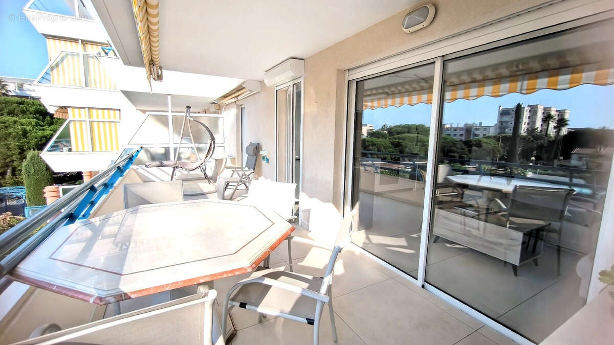 Appartement à FREJUS