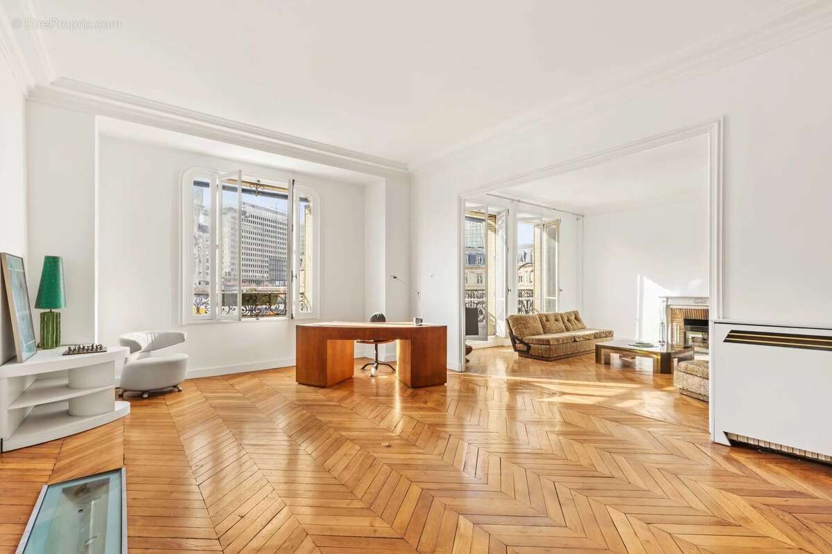 Appartement à PARIS-12E