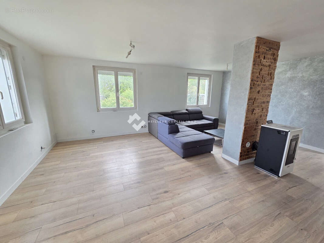 Maison 90 m² à Buxerolles  - photo 3