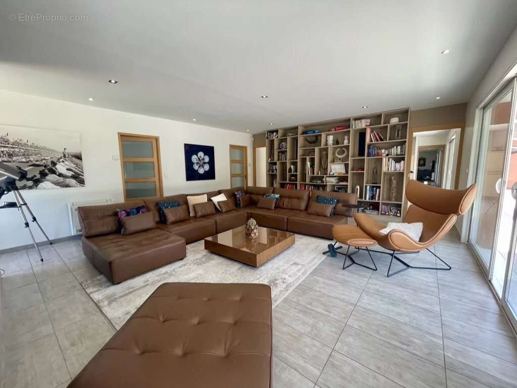 Maison à CAMBOUNET-SUR-LE-SOR