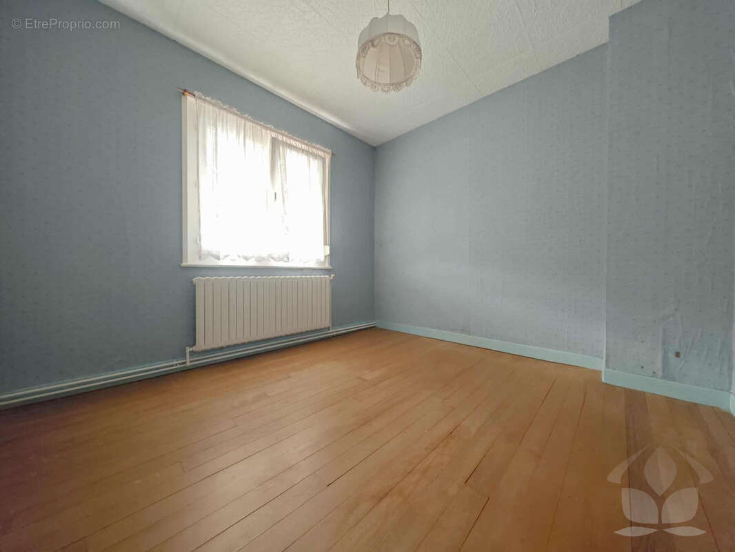 Maison à VILLERS-OUTREAUX