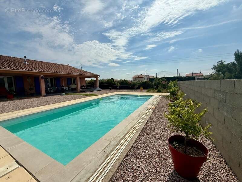 Villa à PEYRIAC MINERVOIS de 135 m2 environ, 3 chambres, piscine, garage  terrain 885m2 - photo 31