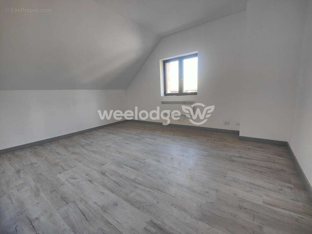 Maison à DOUCHY-LES-MINES