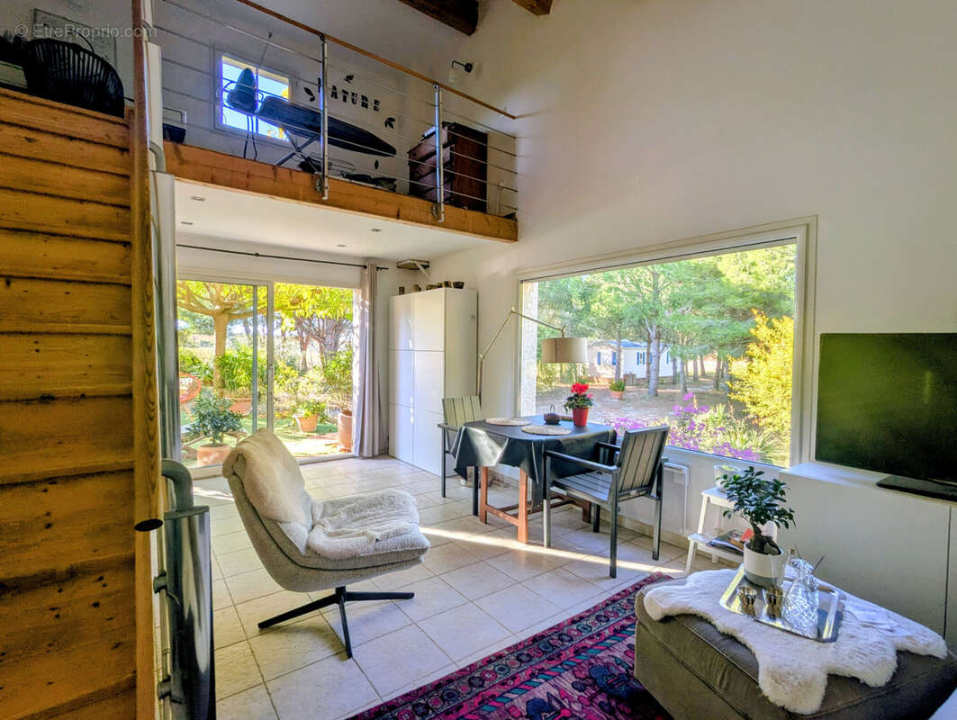 Le trésor caché: Belle propriété aux portes de Gruissan, un bien d'exception avec 24 690m2 de terrain! - photo 6