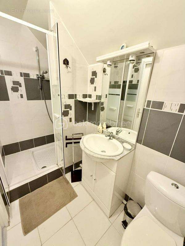 Maison à SAINT-SULPICE