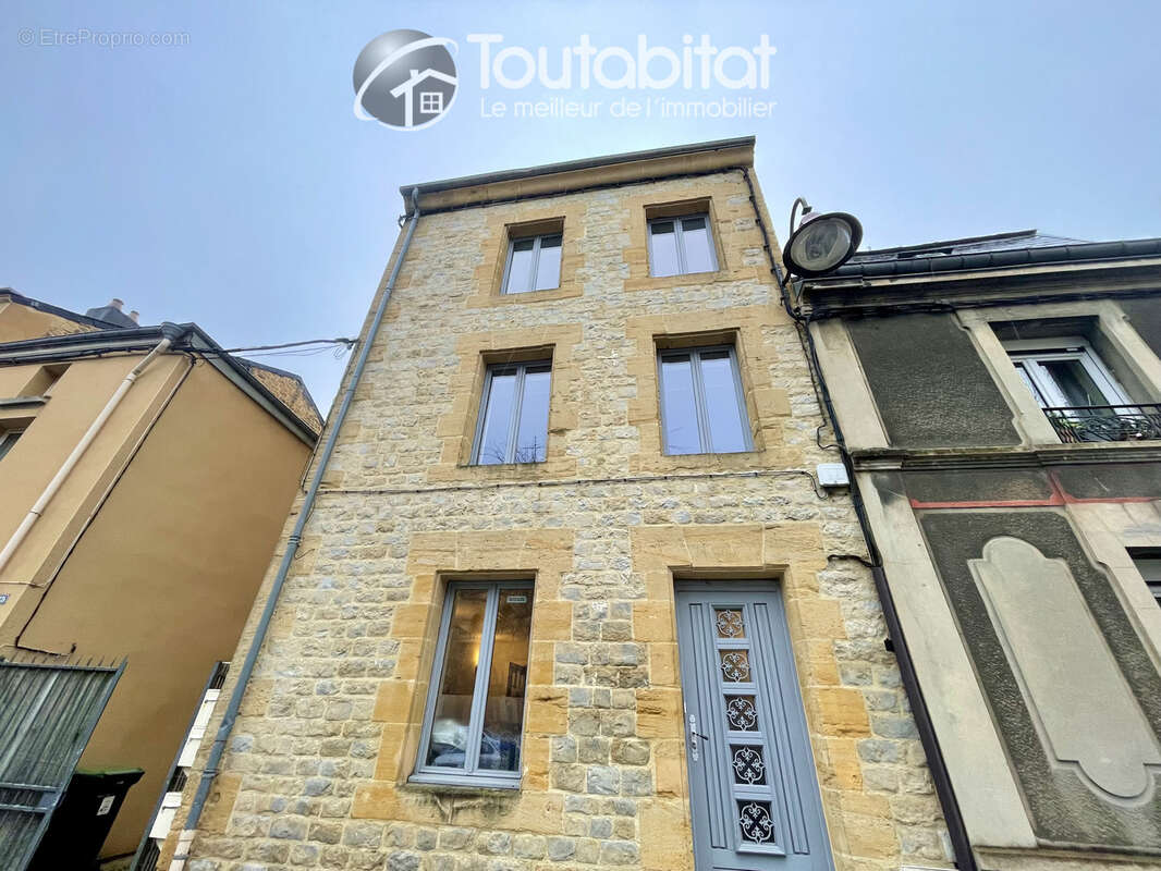 Maison à CHARLEVILLE-MEZIERES