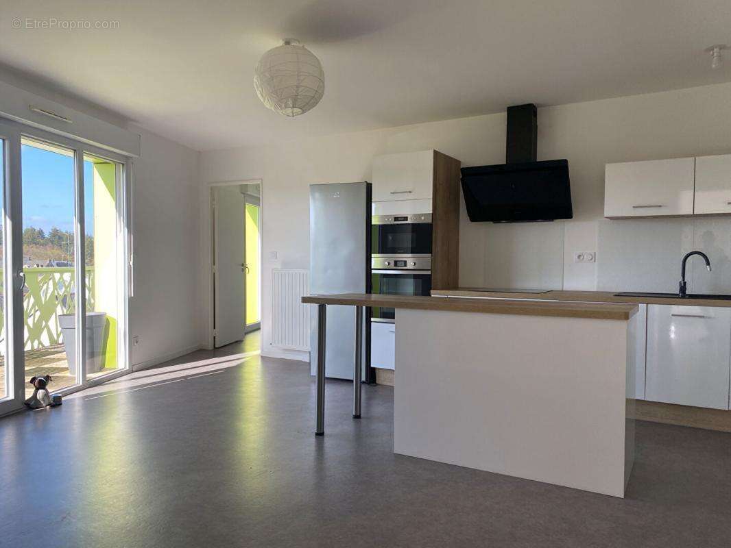 Appartement à SAINT-AVE