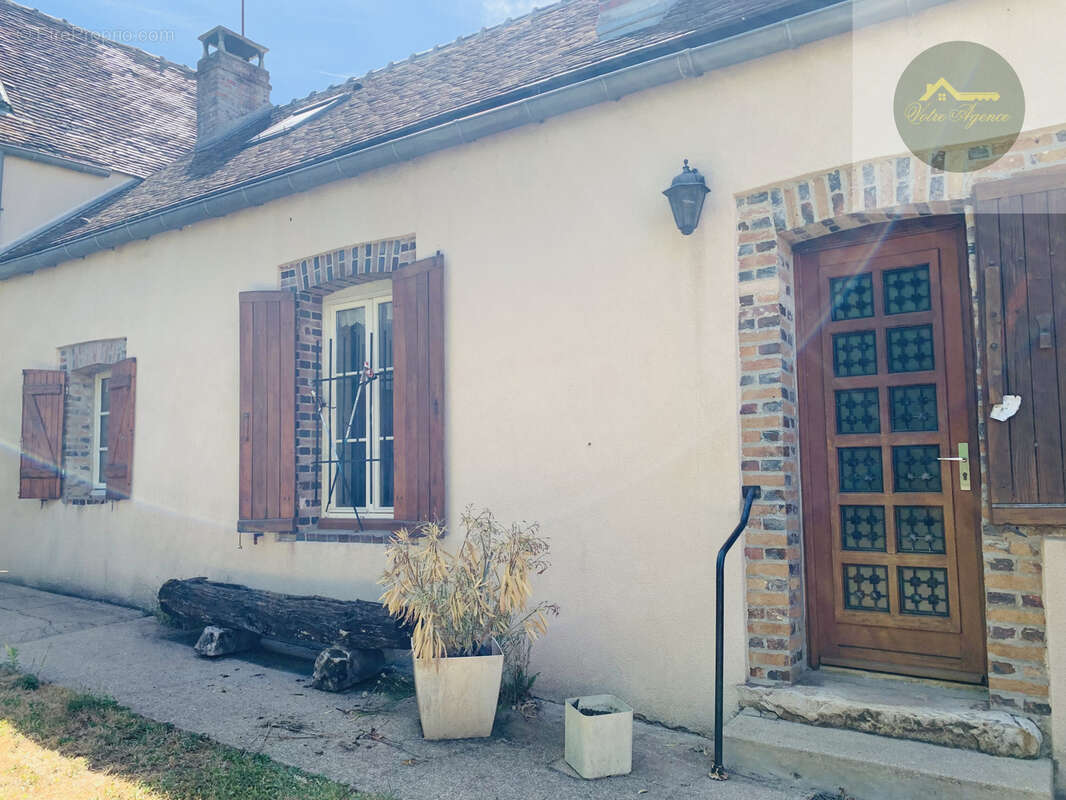 Maison 130 m² à Vallery  - photo 10