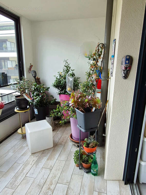 Appartement à COLLONGES-SOUS-SALEVE