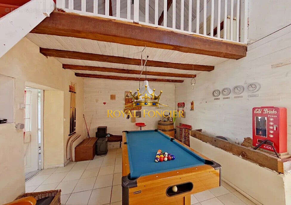 Maison 74 m² à Yzeures-Sur-Creuse  - photo 2
