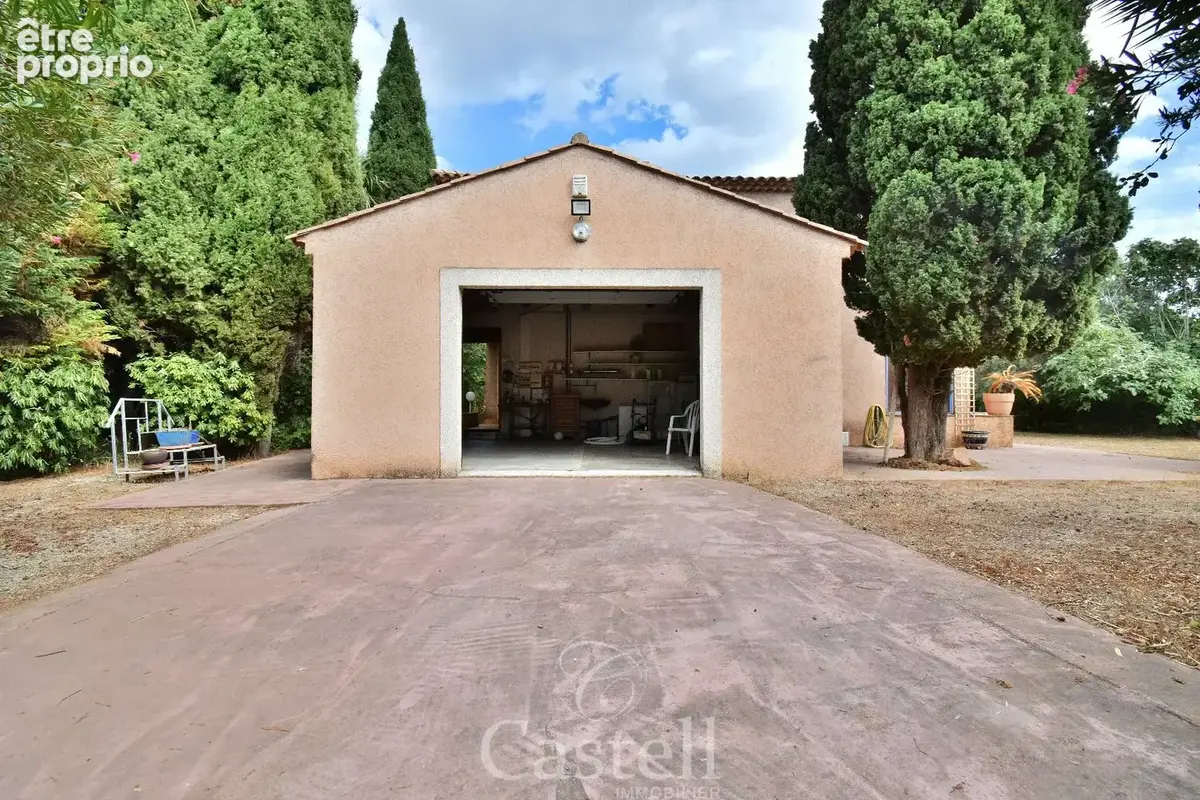 Magnifique villa languedocienne de type 5, avec garage et piscine... - photo 24