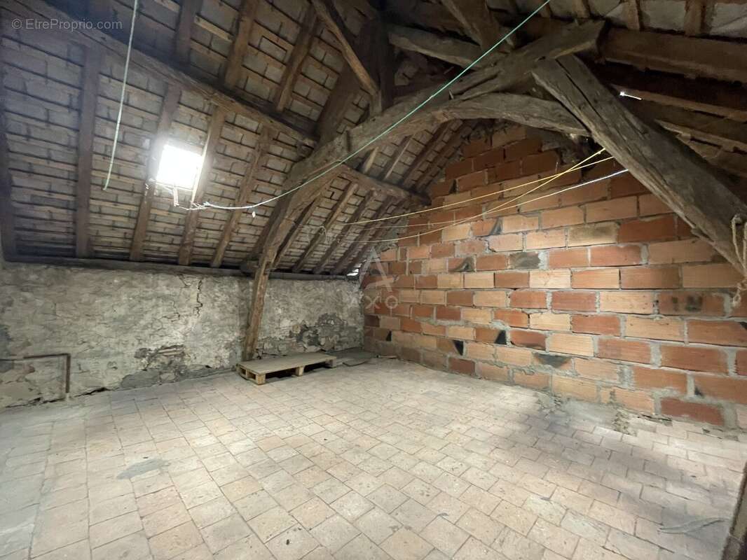 Maison à SABLE-SUR-SARTHE