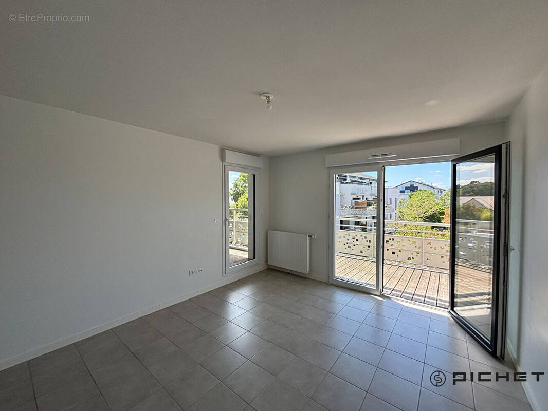 Appartement à THOUARE-SUR-LOIRE