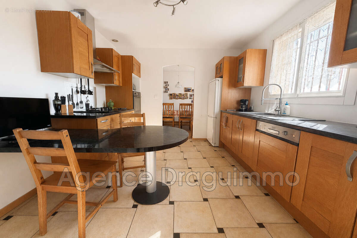 Maison 95 m² à Draguignan  - photo 5
