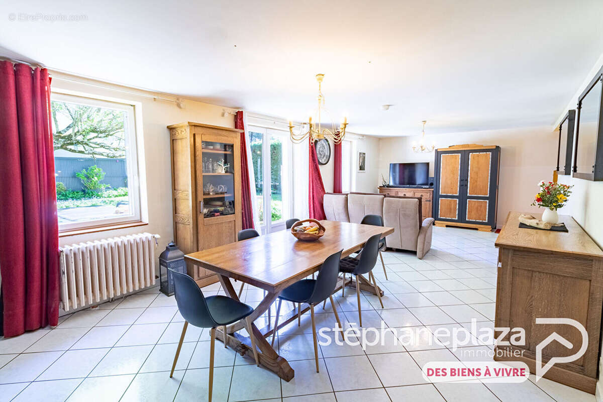 Maison à BOURG-EN-BRESSE