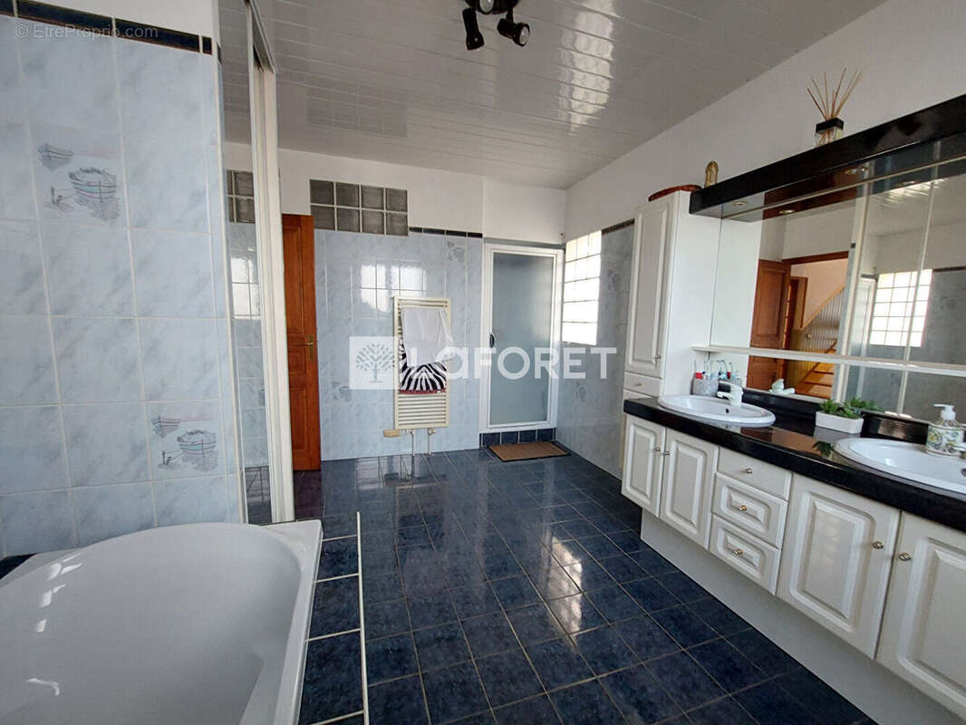 Maison à VILLEMOMBLE