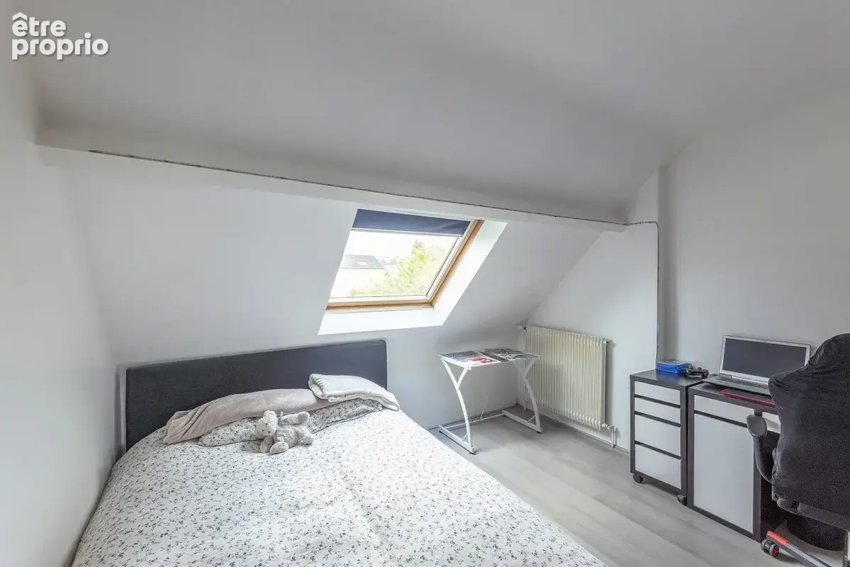 Maison 130 m² à Carrieres-Sous-Poissy  - photo 9