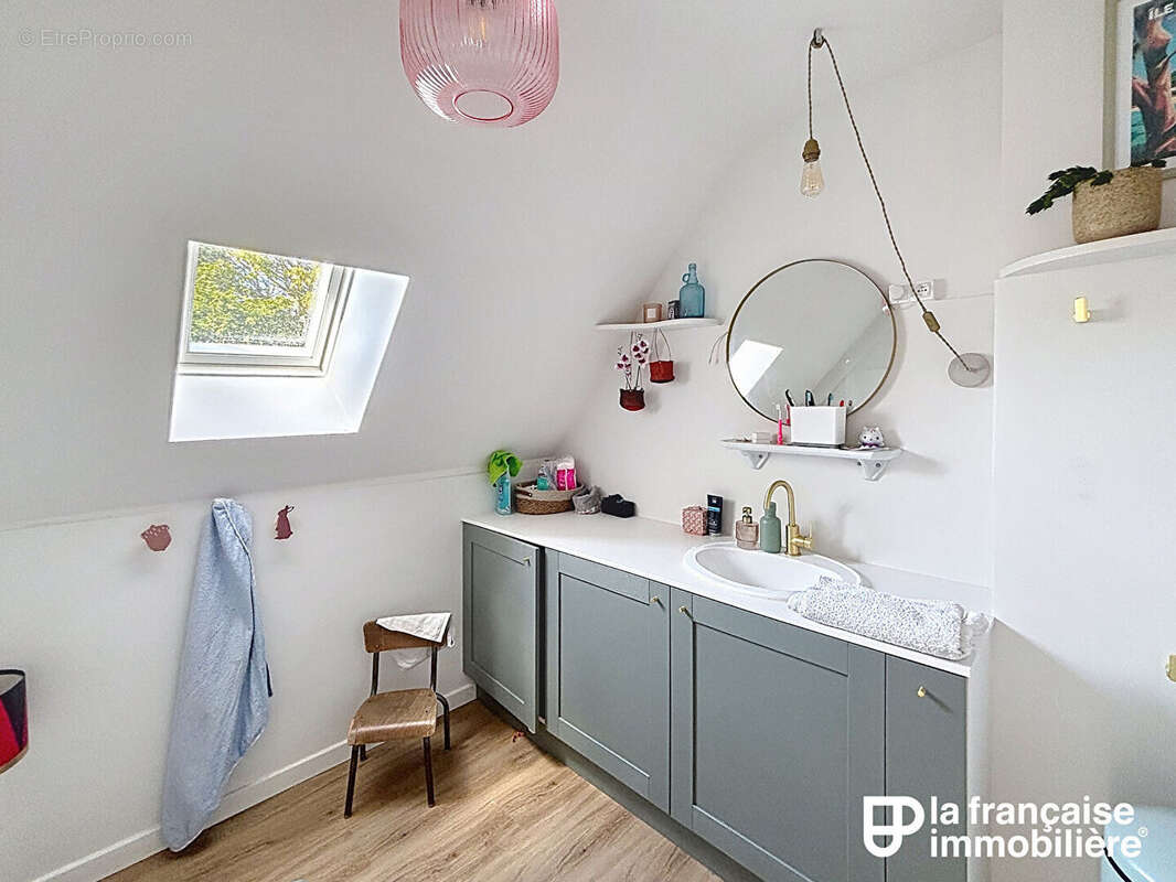 Maison à LE MINIHIC-SUR-RANCE