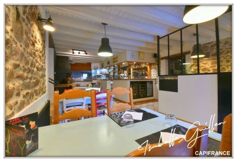 Maison à NERIS-LES-BAINS