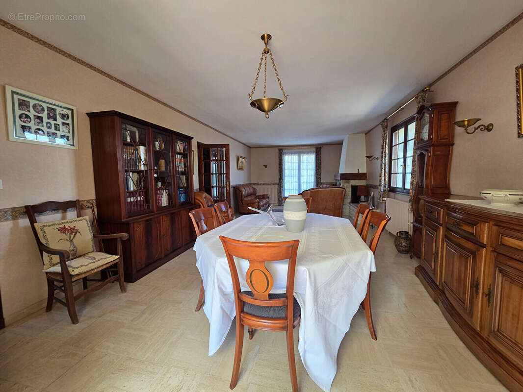 Maison Linars 5 pièce(s) 124 m2 - photo 8