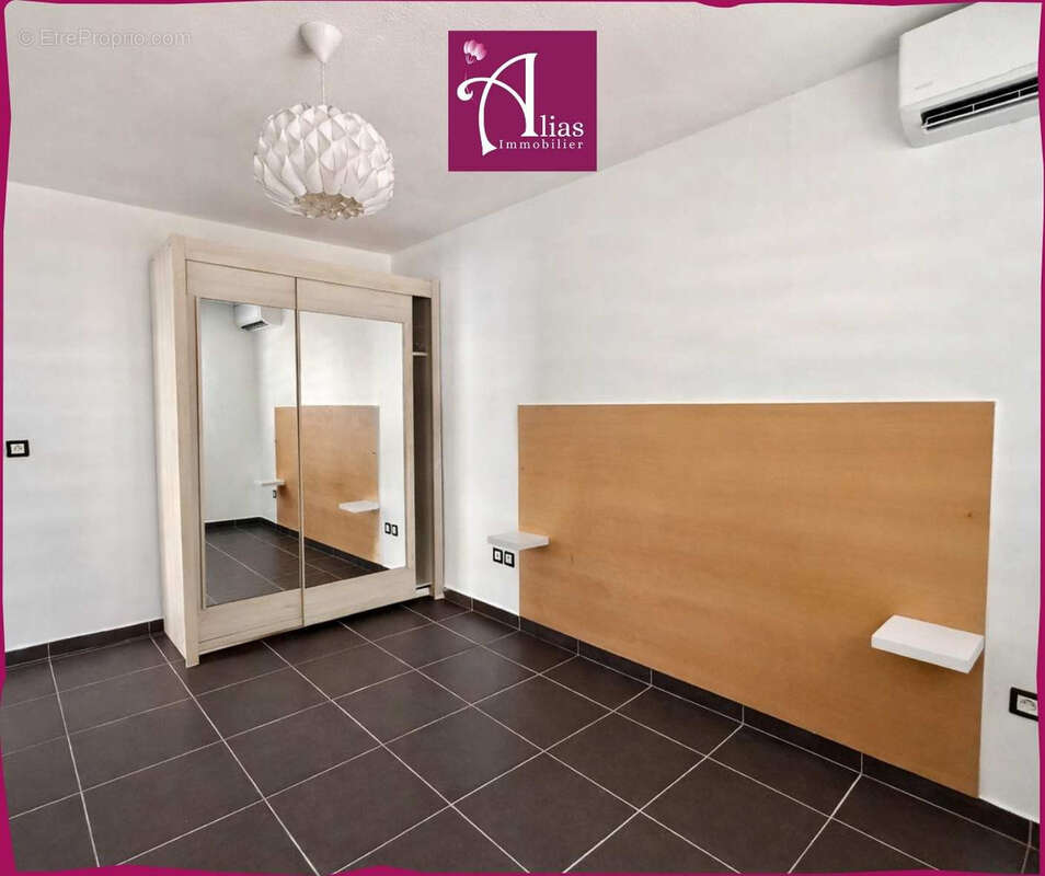 Appartement à LE MOULE