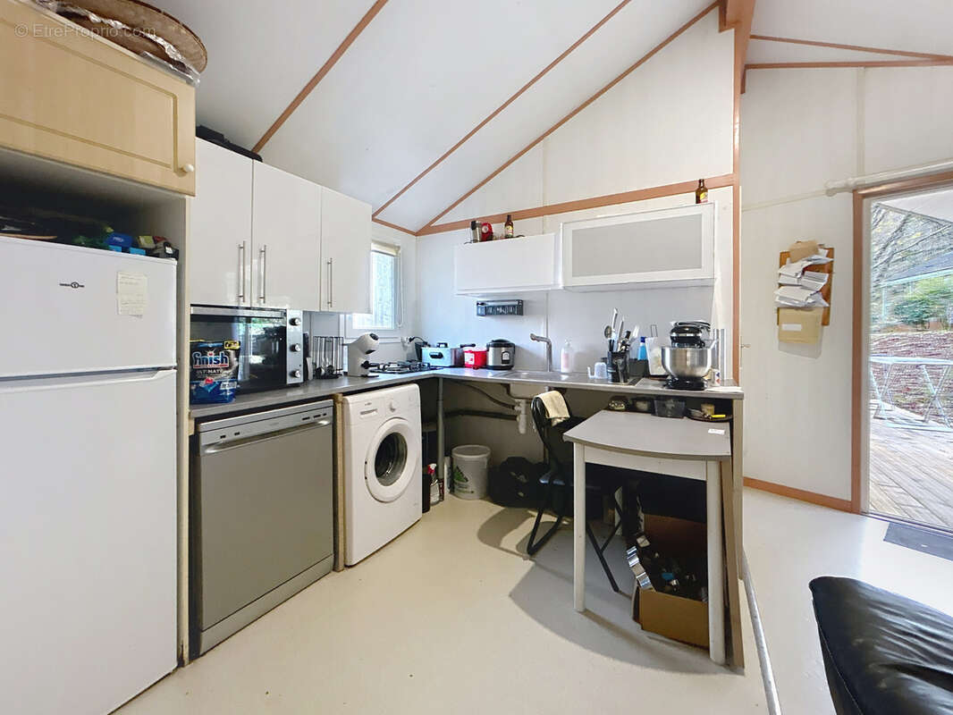 Maison à LISSAC-SUR-COUZE