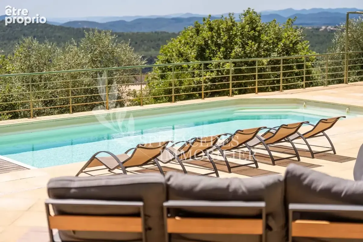 Saint-Cézaire-sur Siagne - Magnifique villa avec vue panoramique - photo 13