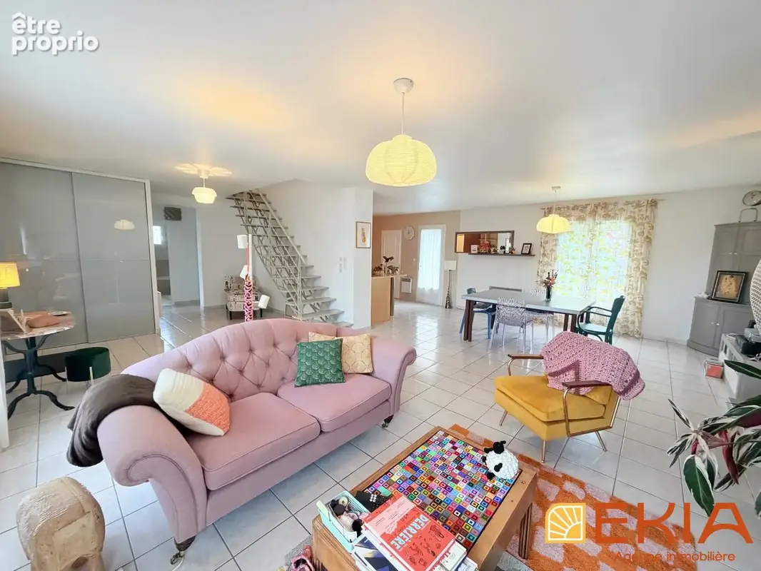 Maison 5 pièces 162 m² à vendre à Saint-Martin-De-Hinx (40390) - photo 4