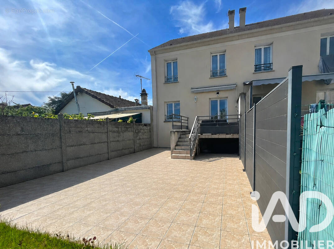 Photo 1 - Maison à QUINCY-SOUS-SENART