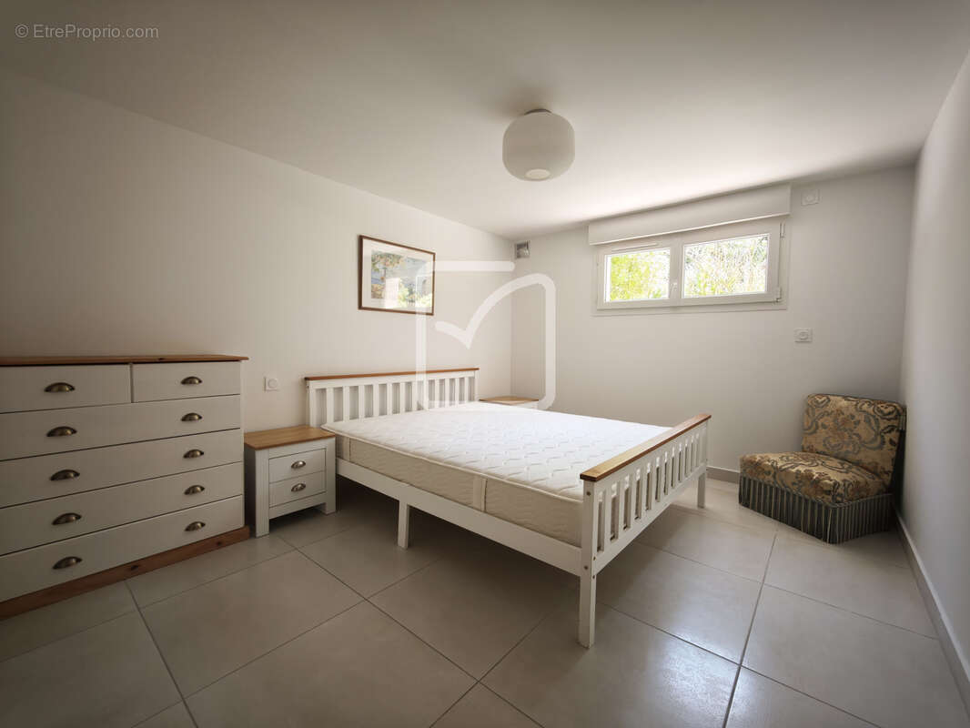Magnifique propriété de deux appartements au calme de la nature! Vue exceptionnelle sur les montagnes! - photo 24