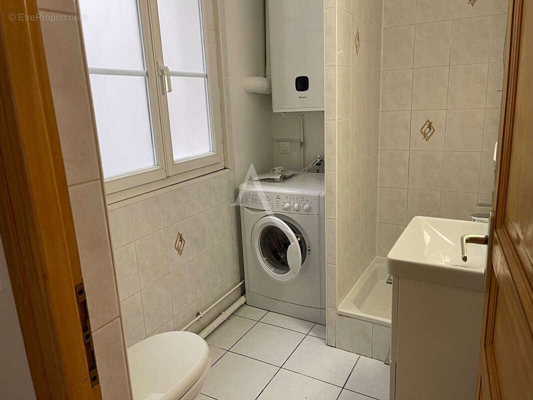 Appartement à PARIS-12E