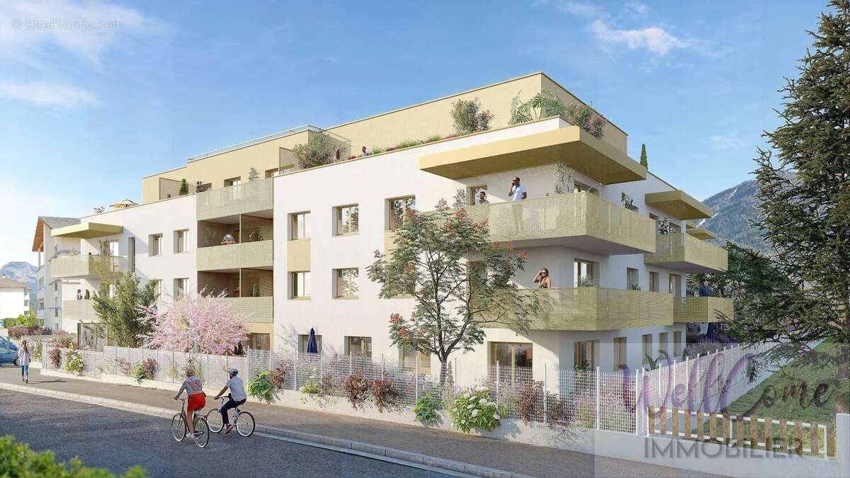 Appartement à CHALLES-LES-EAUX