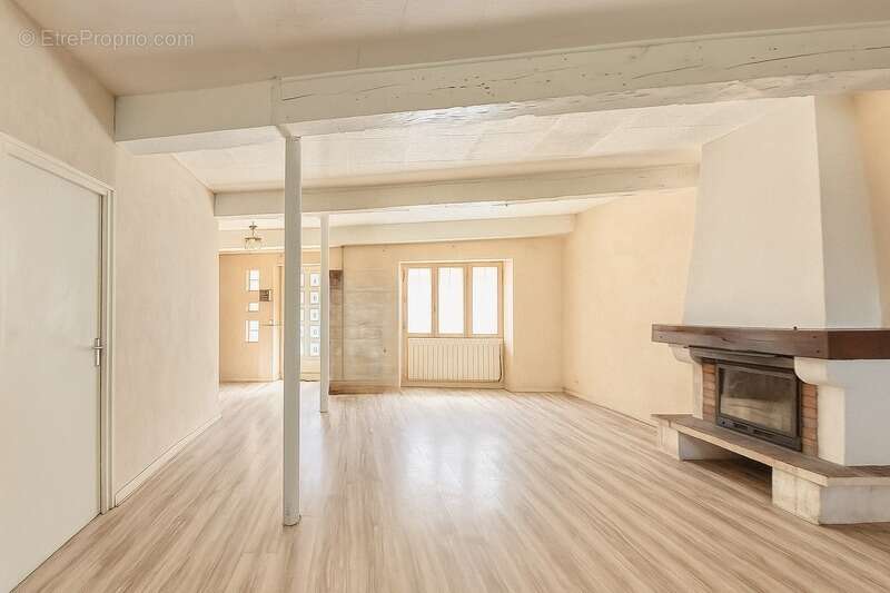 Maison à SAINT-NAZAIRE-EN-ROYANS