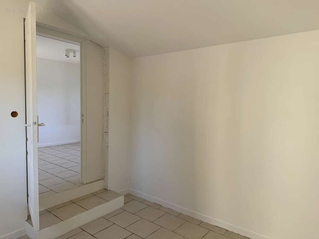 Maison à FRONTENAUD