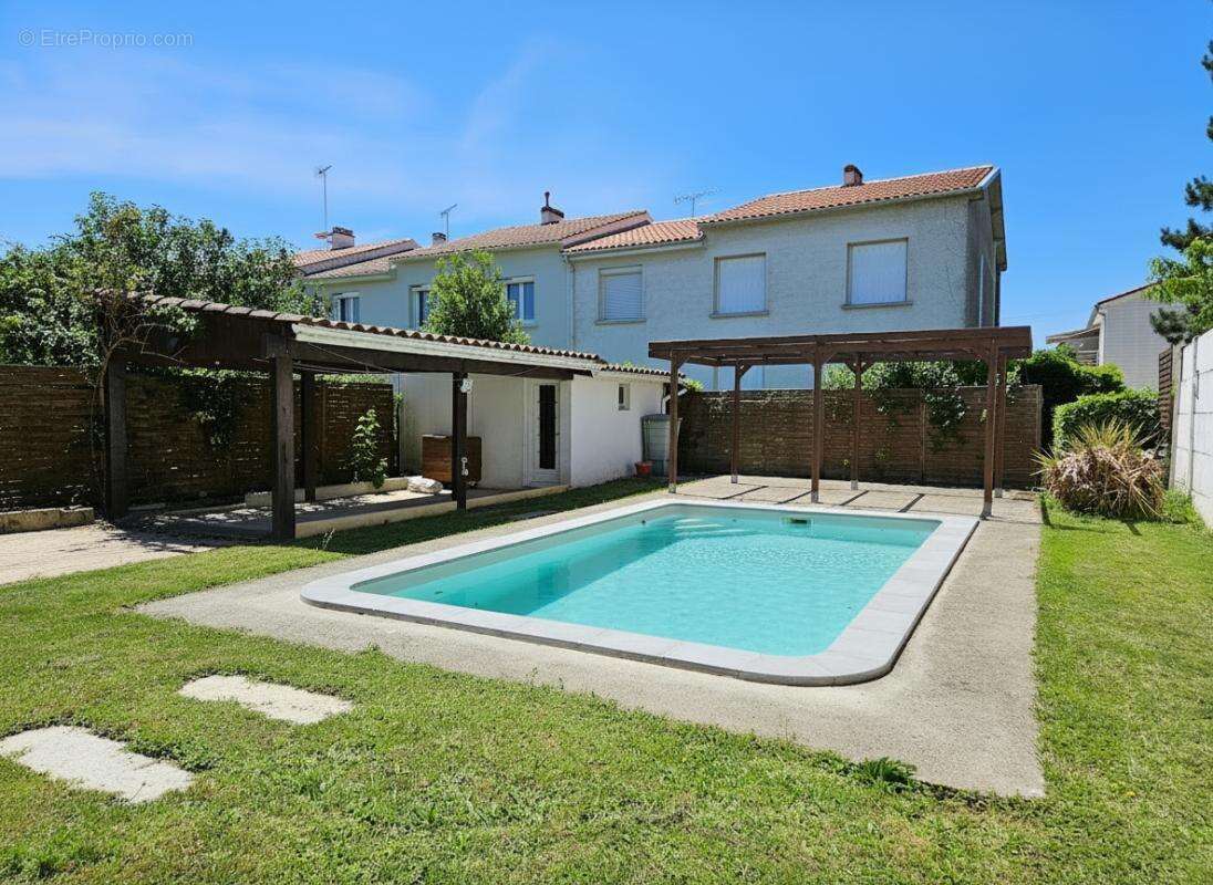 Maison à AGEN
