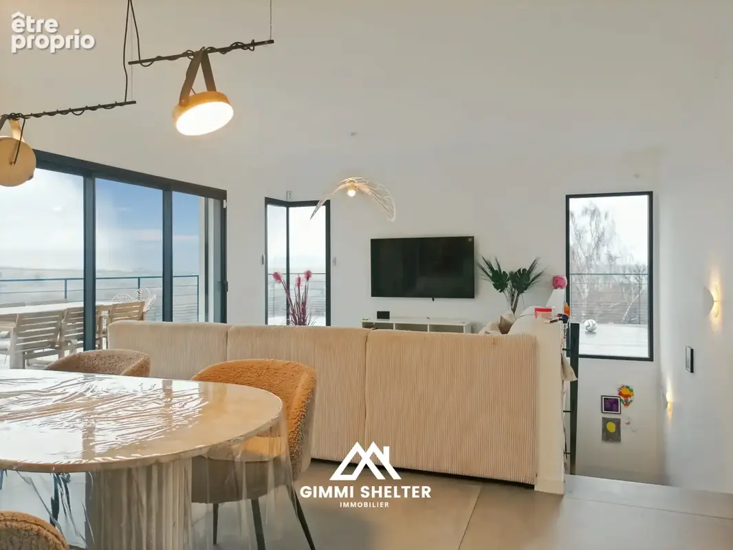 Villa d'architecte avec piscine   une vue à couper le souffle - photo 2