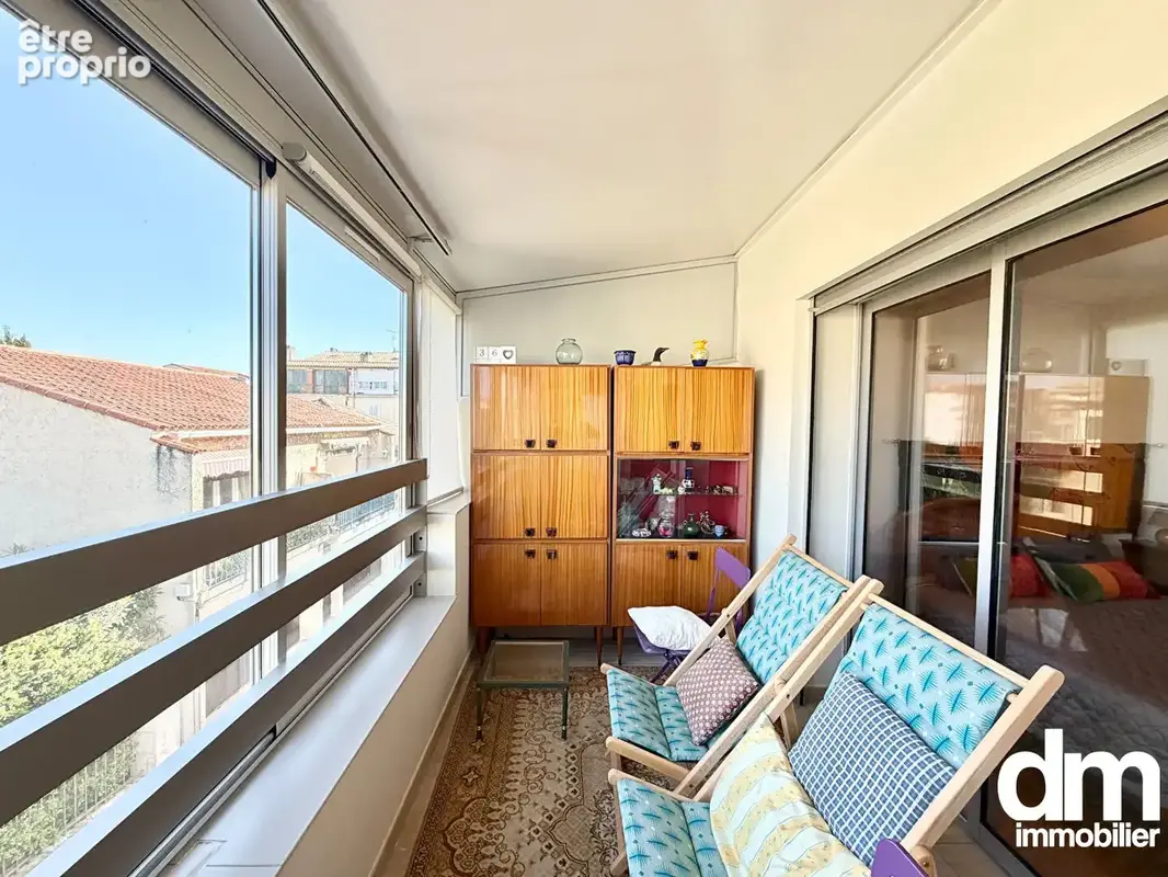 Appartement de type 4 avec trois terrasses, loggia, garage et deux caves. - photo 15