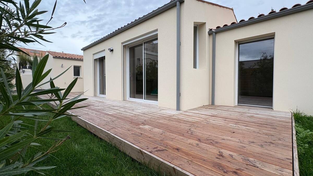 Maison à LA ROCHELLE