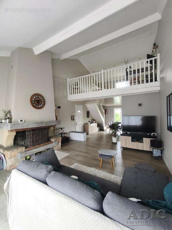 Maison 152 m² à Dammartin-En-Goele  - photo 3