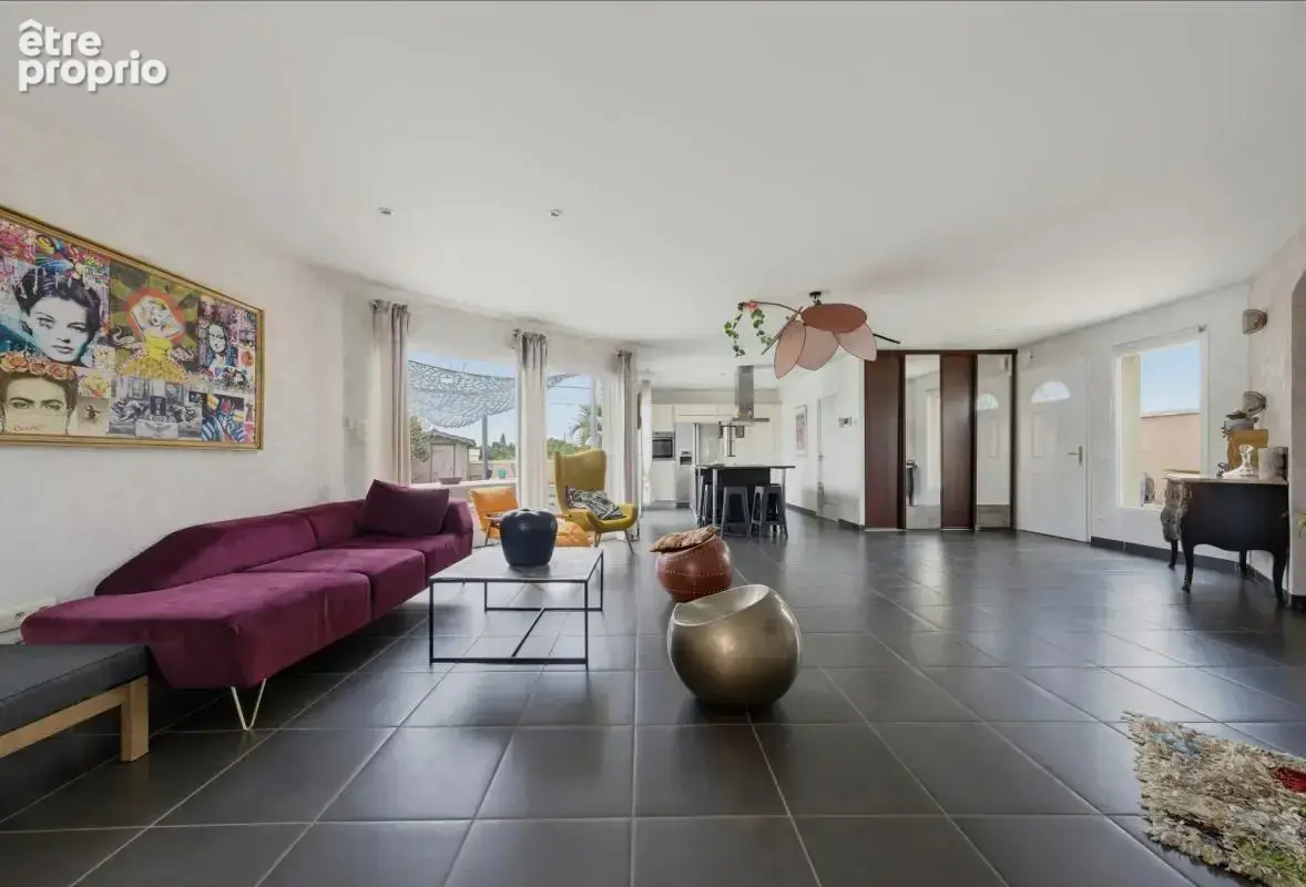 Maison de 4 pièces de 124 m² à Teuillac - photo 4