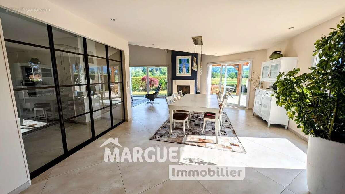Maison à MARCELLAZ